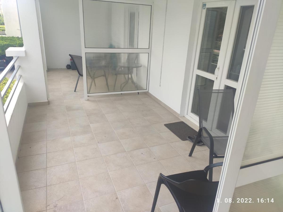 Aqua Apartments Omis Exterior photo