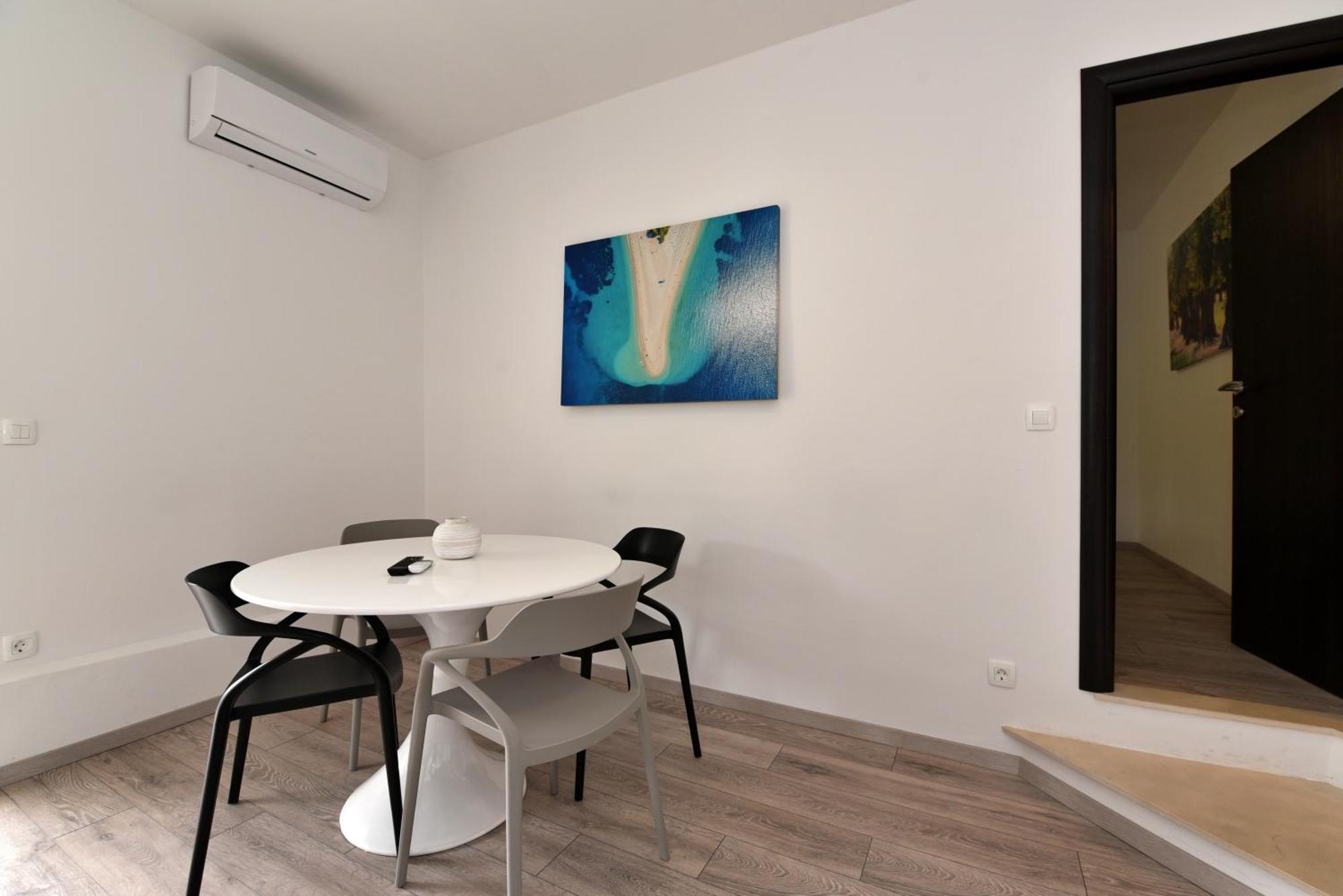 Aqua Apartments Omis Exterior photo